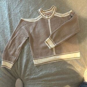 Willow & Root Cold Shoulder Sweater. Size L